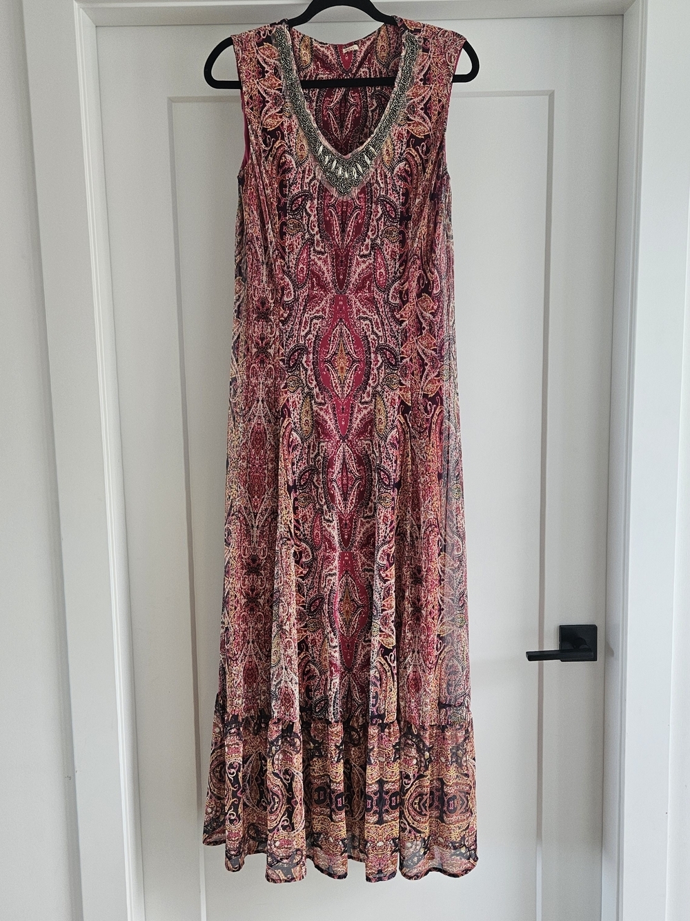 Reba Red Paisley Beaded Mesh V-Neck Sleeveless Lined Maxi Dress Size L